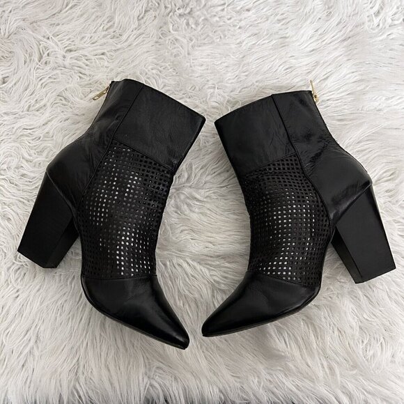 Kelsi Dagger Brooklyn Women's Black Zidane Perforated Ankle Boot Back Zip 8M - Picture 6 of 11